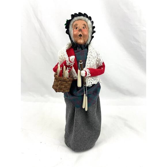 VTG Byers Choice Caroler Figurine 13" Woman Dipped Candles in Basket 1999 - Picture 1 of 14
